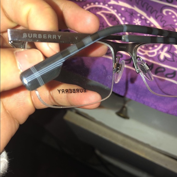 Glasses - Picture 2 of 2